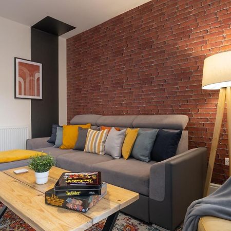 Hazel House Apartman West Bromwich Kültér fotó
