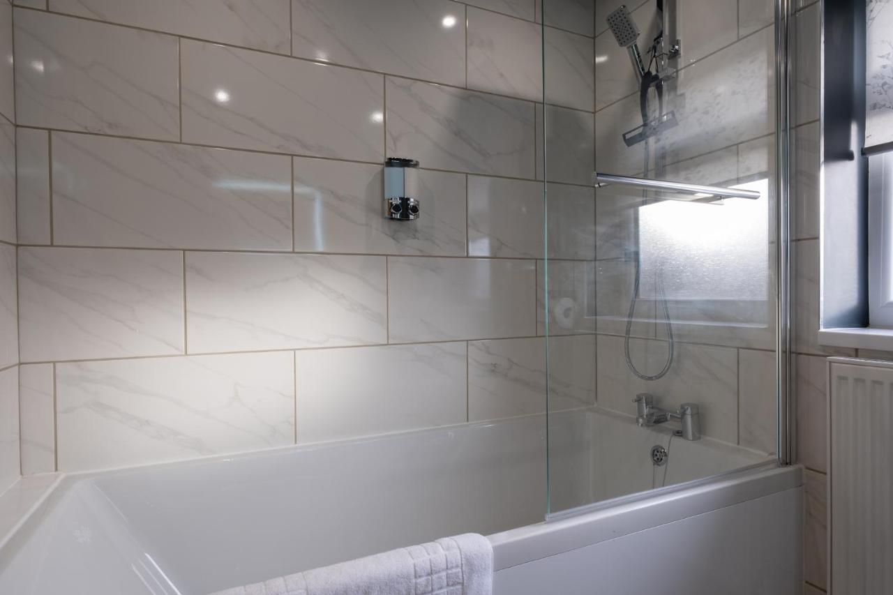Hazel House Apartman West Bromwich Kültér fotó
