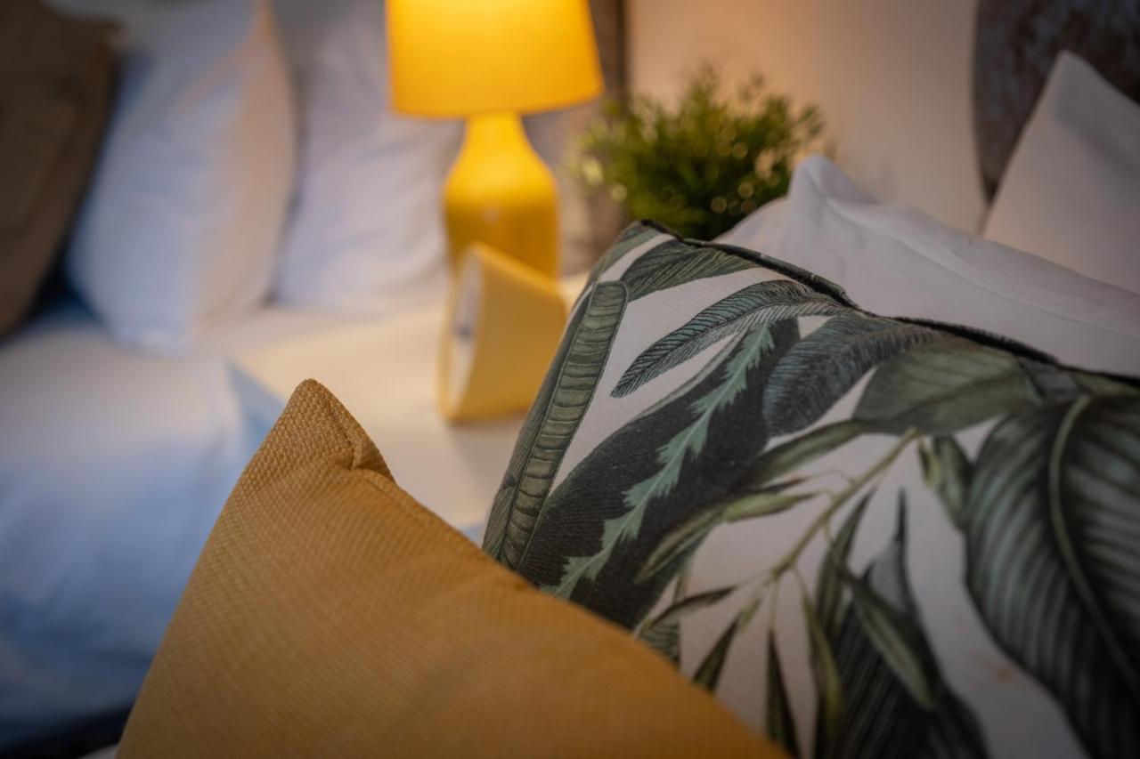 Hazel House Apartman West Bromwich Kültér fotó