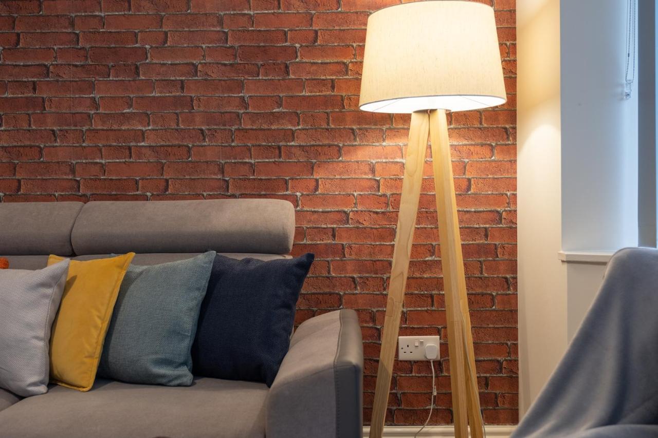 Hazel House Apartman West Bromwich Kültér fotó