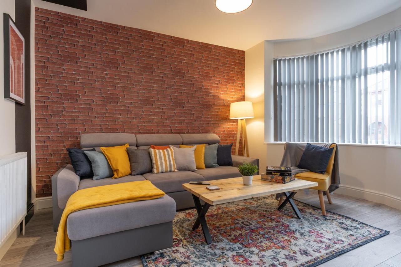 Hazel House Apartman West Bromwich Kültér fotó