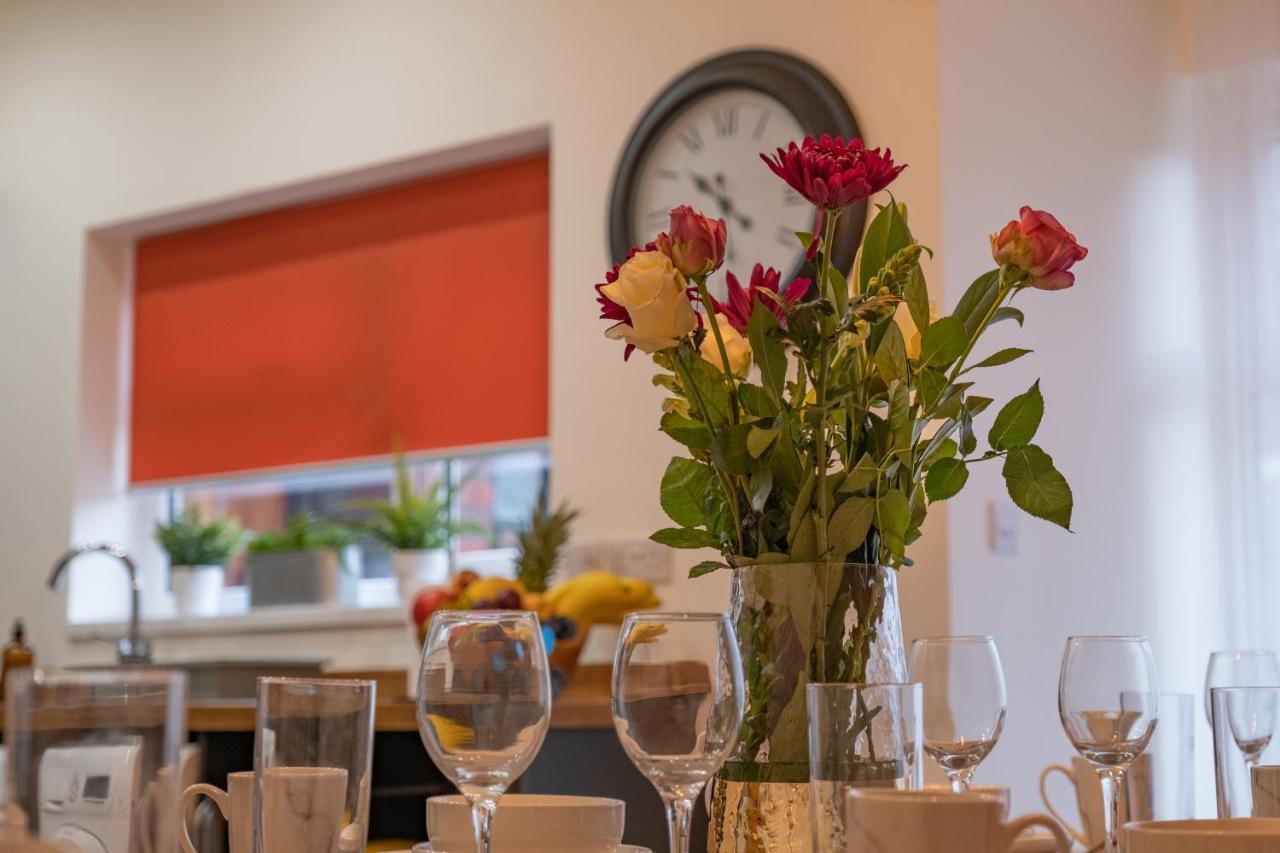 Hazel House Apartman West Bromwich Kültér fotó